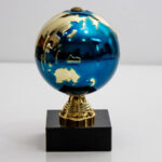 Кубок Земной шар h15см