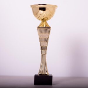 Кубок нагородний 5091А без місця під жетон Висота 33см