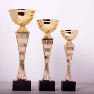 Кубок нагородний 5091А без місця під жетон Висота 33см