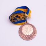 Медаль МА1240 Бронза зі стрічкою D40мм місце під жетон Д25мм