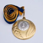 Медаль МА8650 Золото с лентой D50мм жетон Д25мм