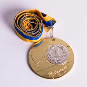 Медаль МА235 Золото зі стрічкою D50мм жетон Д25мм