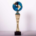 Кубок наградный 5092А с земным шаром Высота 39см