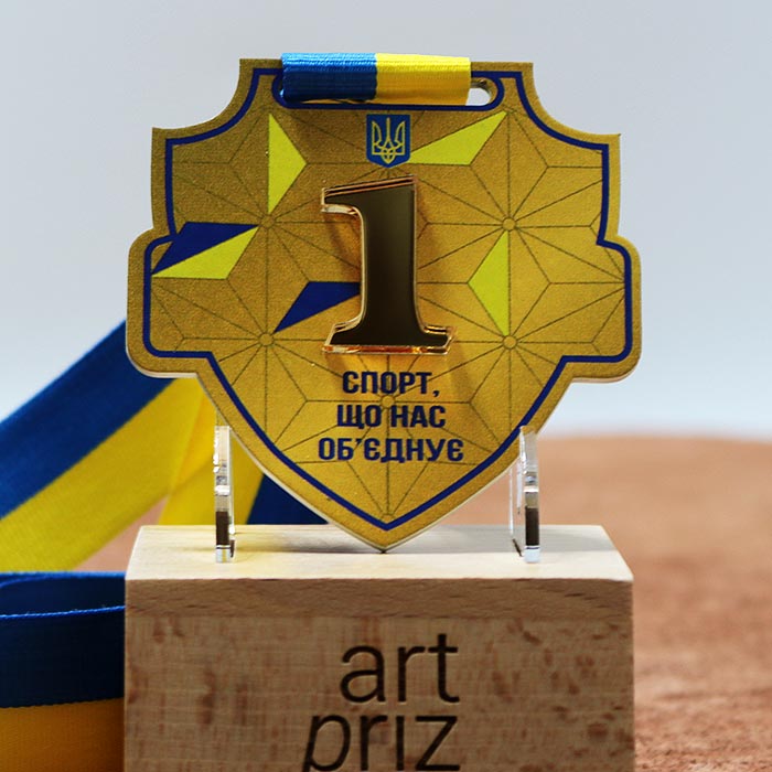 Медаль металева у формі щита за перше місце Золото у національному стилі 75x75мм АРТПРИЗ 1048MZ3