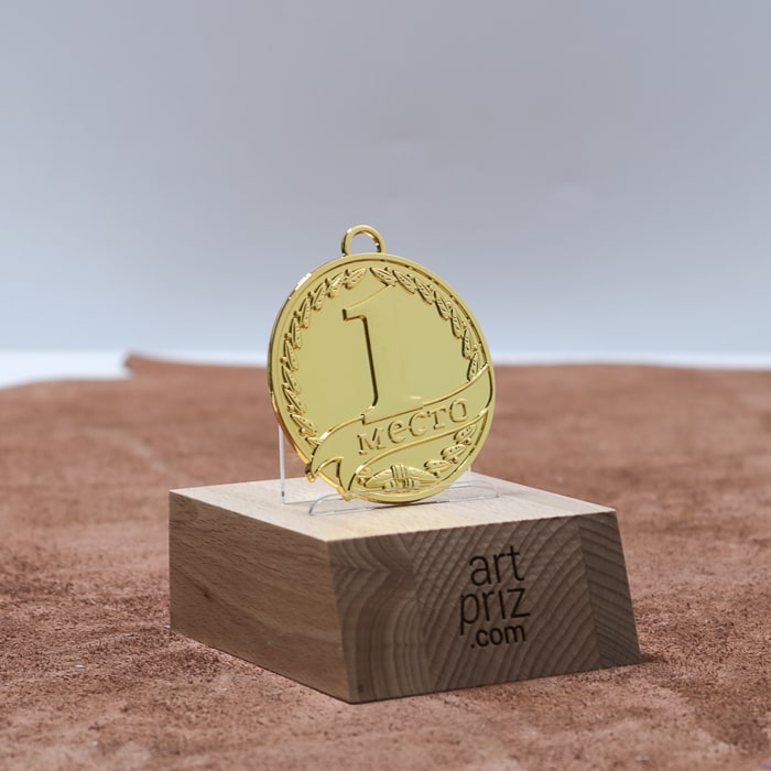 Медаль МА3584-070 Золото Д70мм місце під жетон 50мм