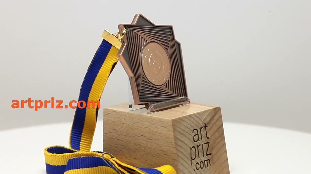 Медаль МА0160BL Бронза зі стрічкою Розмір 70х60мм Жетон Д25мм