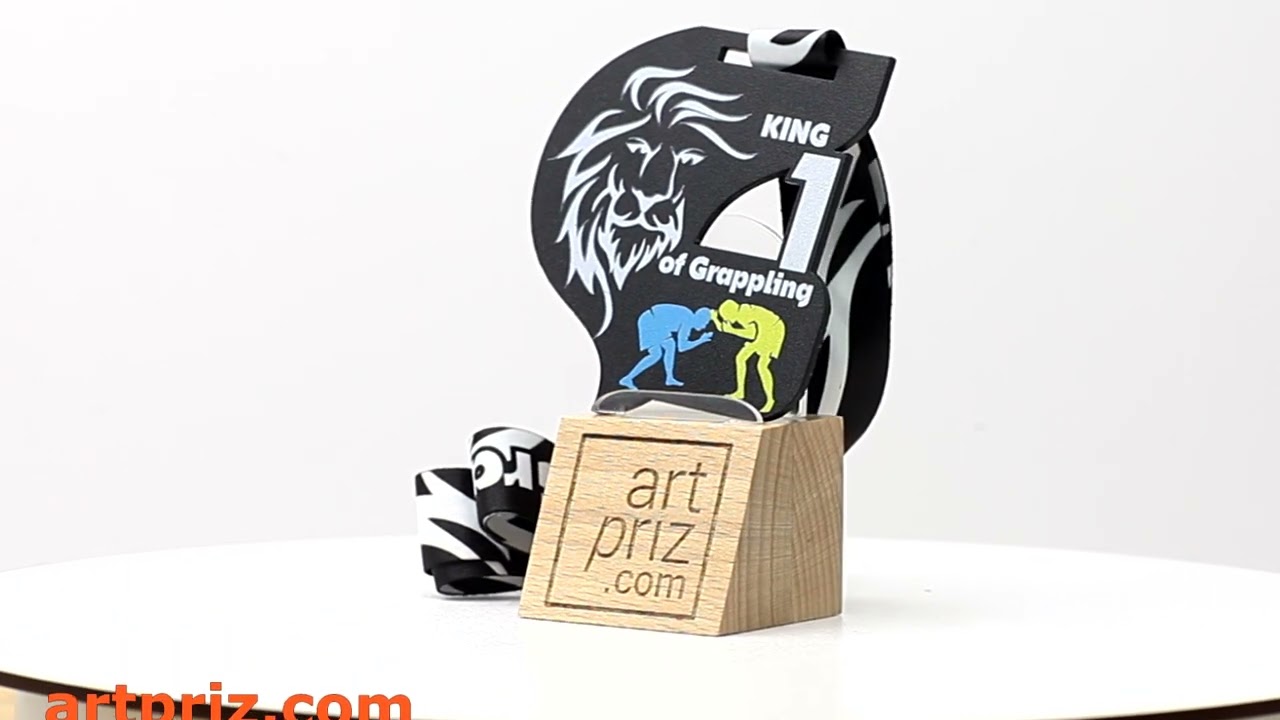 Медаль металева з боротьби King of Grappling Розмір 5х5см