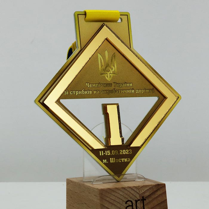 Медаль метал+акрил для Стрибків на акробатичній дорожці 108x113мм АРТПРИЗ 3846M3