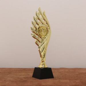 Статуетка ВЕРЕС універсальна нагорода прикрашена зірками тримач, місце під жетон D 50мм h28см B65