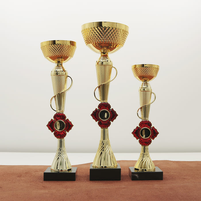 Кубок нагородний K6027В Чаша D9см Висота 33см