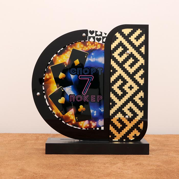 Приз по спортивному покеру спорт 7 покер 210x220мм 2354N24 2354N24