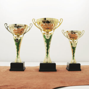 Кубок нагородний K6037B Чаша D14см Висота 34см